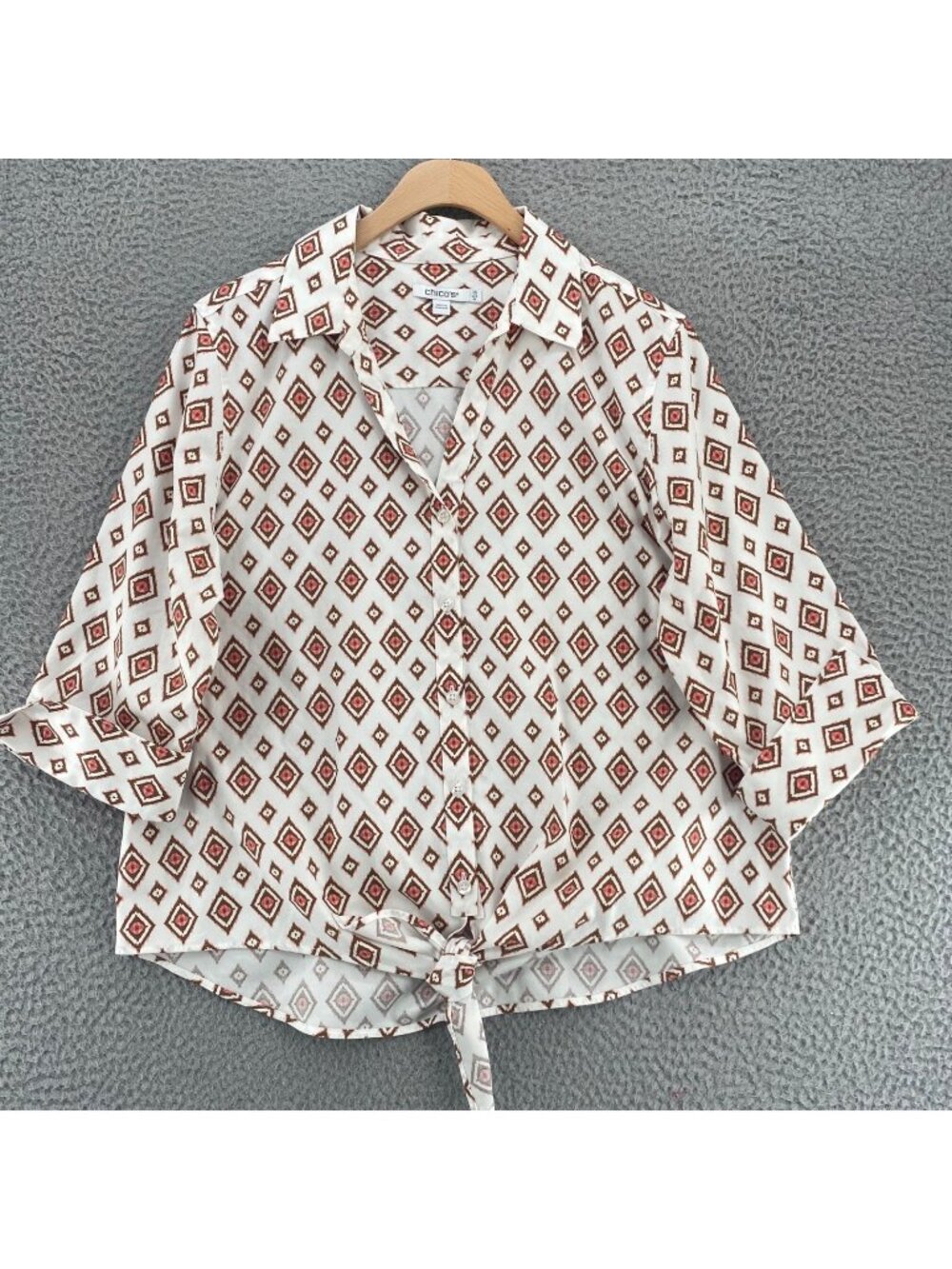 Chicos Shirt Womens 1.5 US 10 White Diamond Tribal Tie Front Collared Button Up